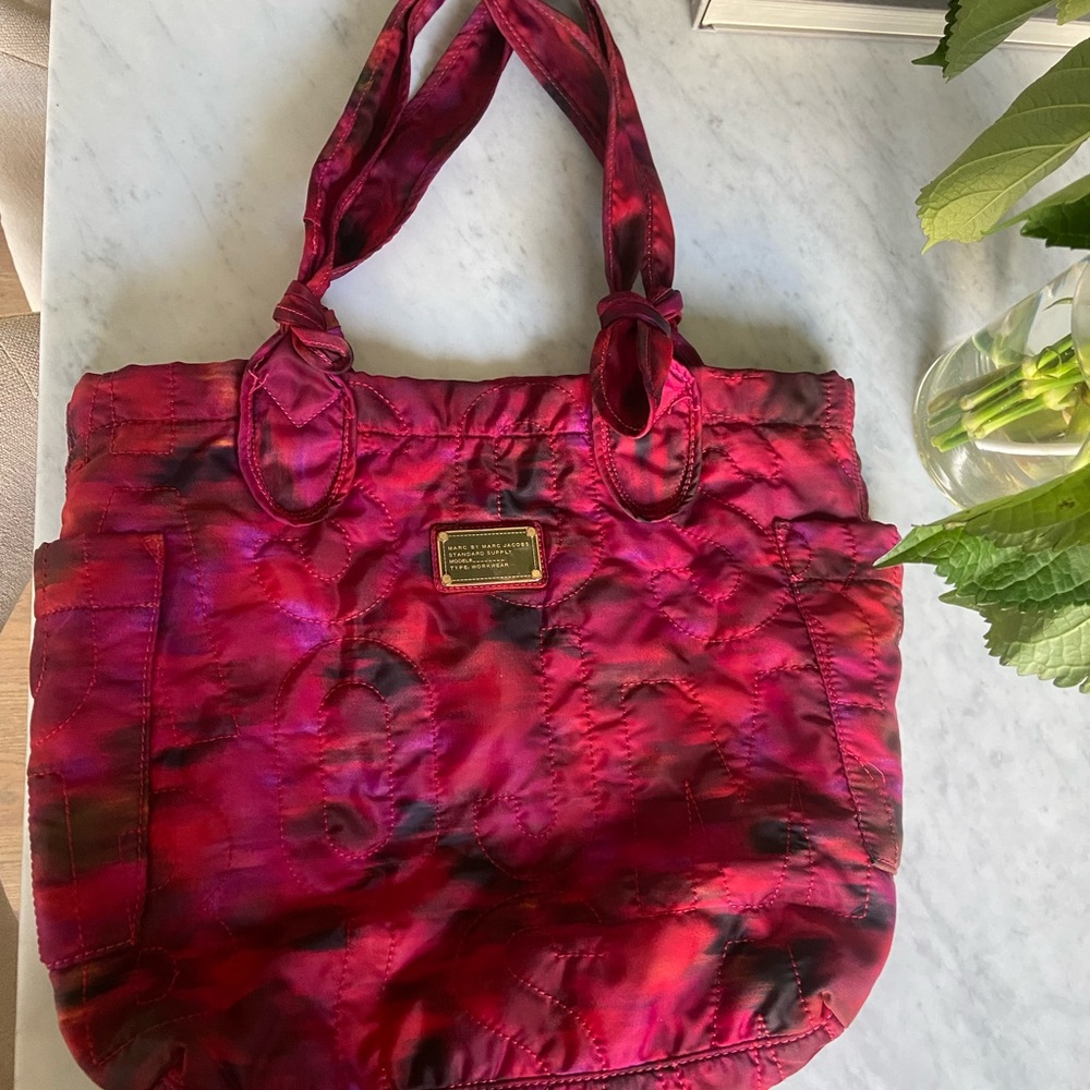 Marc Jacobs Red and Black Tote Bag with Distinctive Design